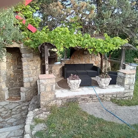 فندق مبيت وإفطار Mas De La Berlusiere *